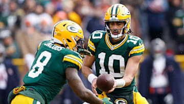 Chicago Bears v Green Bay Packers