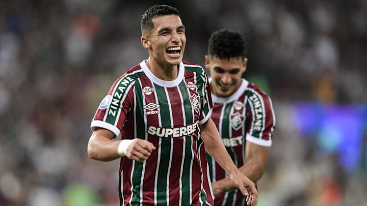 Fluminense vence no Maracanã e garante presença nas oitavas de final da Sul-Americana Fluminense vence no Maracanã e garante presença nas oitavas de final da Sul-Americana