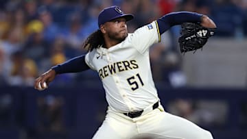 Arizona Diamondbacks v Milwaukee Brewers