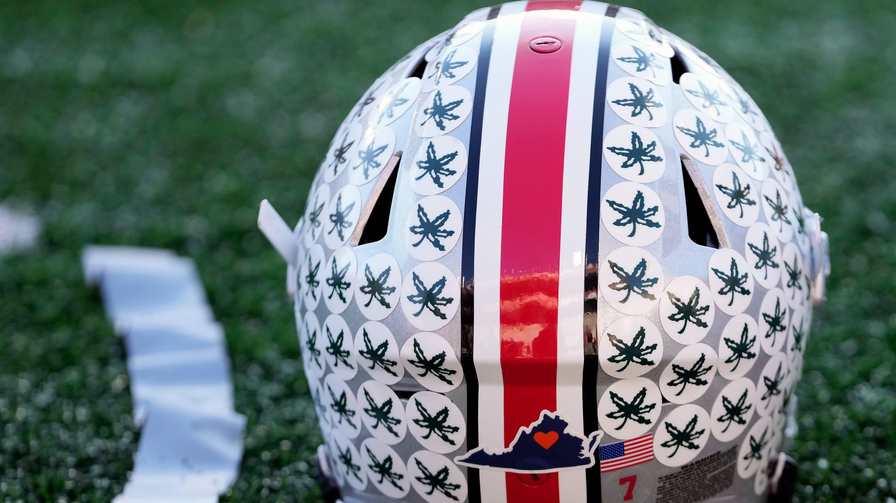 Scenes from an Ohio State Buckeyes game during the college football season in the Big Ten.