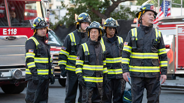 9-1-1 -ÒWannabesÓ - Things get messy for the 118 following a massive pipe explosion. Meanwhile, Athena investigates the brutal beating of a man found behind a grocery store, and BobbyÕs working relationship with Brad from ÒHOT SHOTSÓ just got a little more intimate. THURSDAY, NOV. 21 (8:00-9:00 p.m. EST) on ABC.
RYAN GUZMAN, OLIVER STARK, KENNETH CHOI, AISHA HINDS, PETER KRAUSE