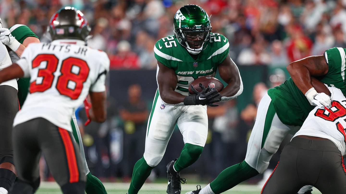 5 NY Jets firmly on the roster bubble entering the summer - Vimarsana News