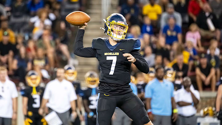 Matt Ponatoski will try to lead Archbishop Moeller to the Division I Ohio state championship Friday, Dec. 6. Matt Ponatoski will try to lead Archbishop Moeller to the Division I Ohio state championship Friday, Dec. 6.