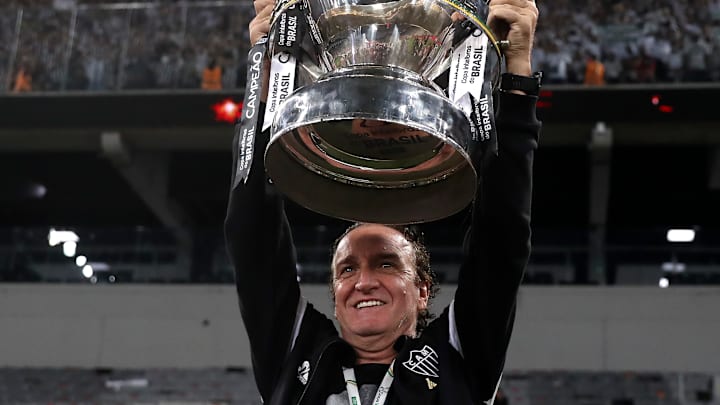 Campeão do último Brasileirão, Cuca é o nome preferido para assumir o cargo