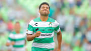 Santos Laguna pone precio a  Eduardo Aguirre 