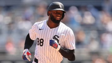Varios equipos pueden hacer una oferta por Luis Robert Jr.