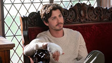 ONLY MURDERS IN THE BUILDING season 5 - LOGAN LERMAN