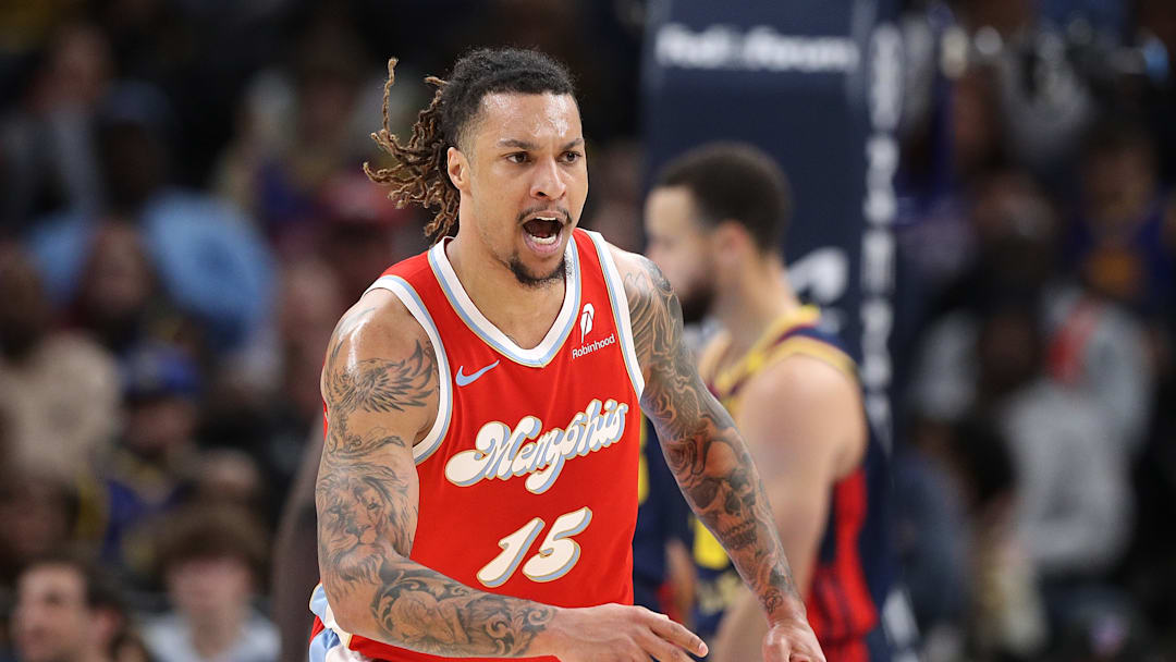 Golden State Warriors v Memphis Grizzlies