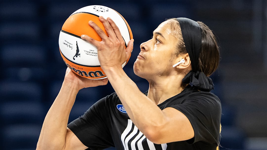 Los Angeles Sparks v Chicago Sky