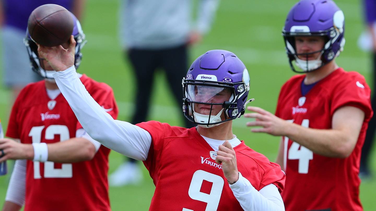 Vikings QB 'battle' sounds over before it could start - Vimarsana News