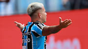 Soteldo vive indefinição para a temporada 2025