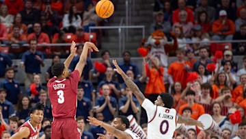 Alabama v Auburn