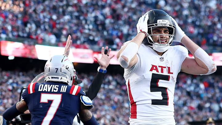 Atlanta Falcons v New England Patriots
