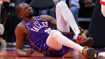 Houston Rockets v Phoenix Suns