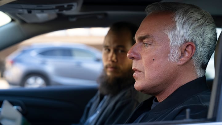 Maurice ‘Mo” Bassi (Stephen A. Chang) and Harry Bosch (Titus Welliver) in BOSCH: LEGACY