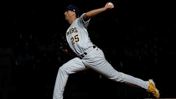 Miami Marlins v Milwaukee Brewers