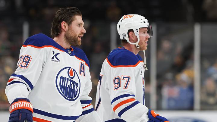 Edmonton Oilers v Boston Bruins