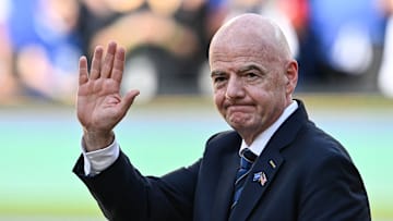 Gianni Infantino réfléchit à changer la durée des trêves internationales.