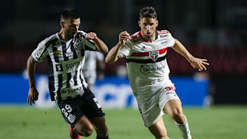 Santos e São Paulo não fazem um bom início de temporada