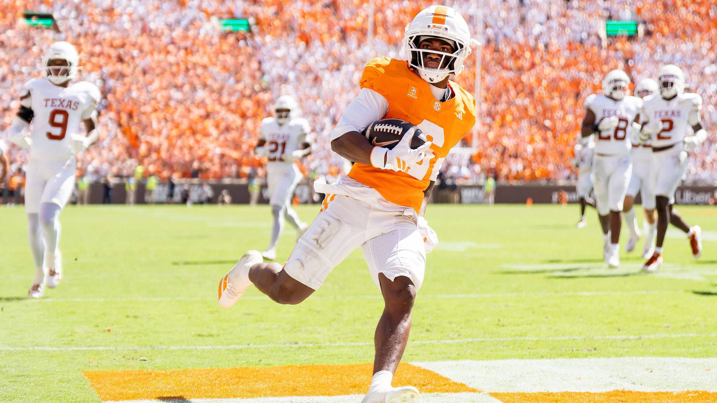 Tennessee Football Suffers First Loss of the 2026 Season vs. Texas