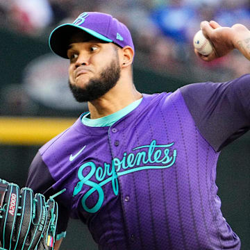 Arizona Diamondbacks starting pitcher Eduardo Rodriguez throws to the Los Angeles Dodgers in the first inning at Chase Field in Phoenix, on May 9, 2025.