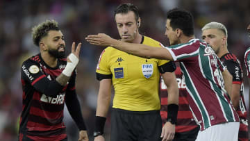 Flamengo e Fluminense disputaram o famoso Fla-Flu neste final de semana. Confira as possíveis escalações.