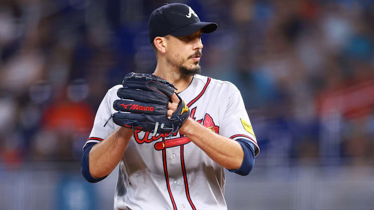 Atlanta Braves v Miami Marlins