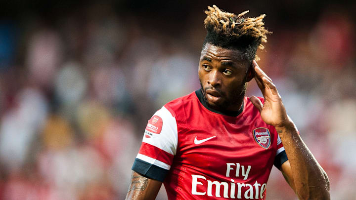 Alex Song Arsenal Barcelona