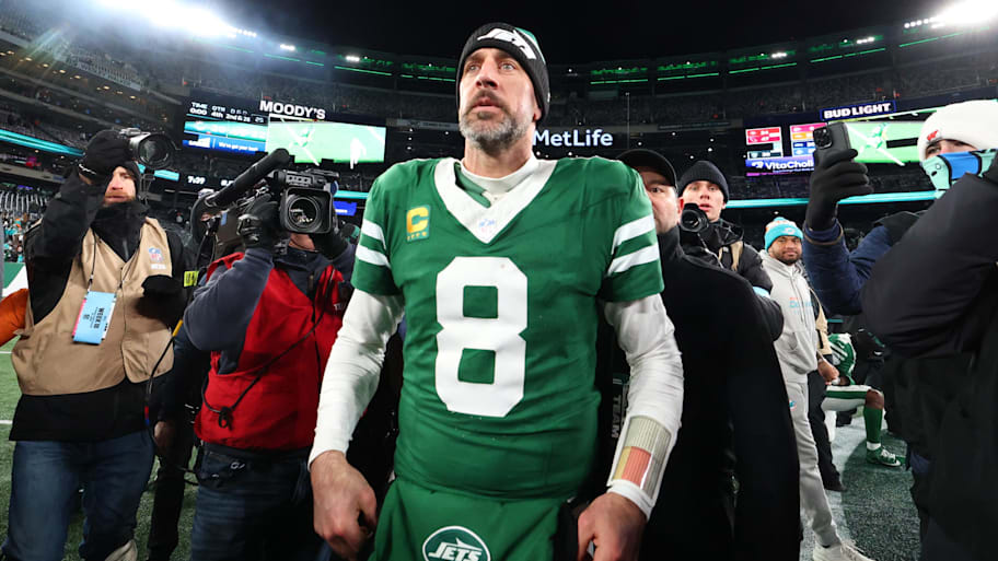 Former Patriots QB Predicted to Replace Aaron Rodgers