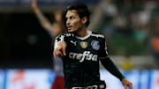 A velha polêmica se repete: Veiga ficou de fora de mais uma convocação de Tite