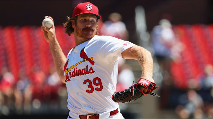 Miles Mikolas on the mound as the Cardinals take on the Milwaukee Brewers