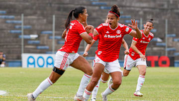 Gurias Coloradas abrem a semifinal do Brasileirão Feminino em casa