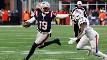 Buffalo Bills v New England Patriots