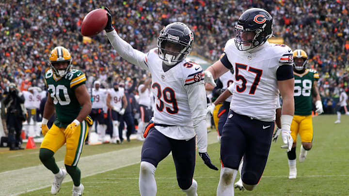 Chicago Bears cornerback Josh Blackwell (39) returns a punt for a touchdown against Green Bay Packers on Sunday, January 5, 2024 at Lambeau Field in Green Bay, Wis. 
Wm. Glasheen USA TODAY NETWORK-Wisconsin