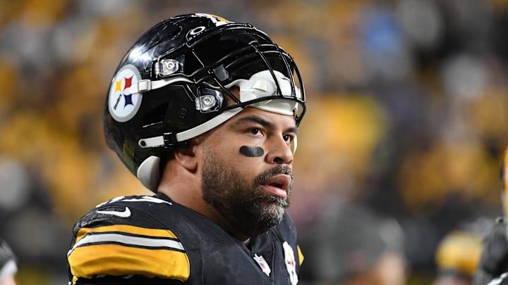Pittsburgh Steelers defensive tackle Cam Heyward continues to be a hold in at camp. Pittsburgh Steelers defensive tackle Cam Heyward continues to be a hold in at camp.