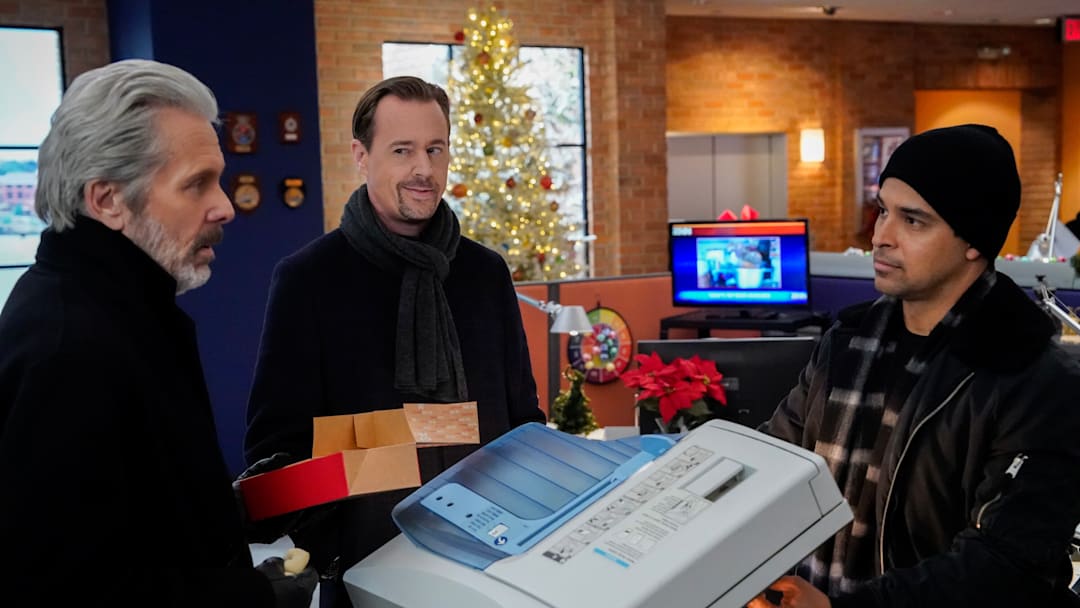 NCIS - “Humbug” - Monday, Dec. 16 (9:00-10:00 PM, ET/PT) When a shocking tell-all threatens to ruin Christmas for a decorated Marine, NCIS must unwrap the truth and deliver a holiday miracle — before the book hits shelves and turns a hero’s legacy into a holiday disaster. Pictured (L-R): Gary Cole as NCIS Special Agent Alden Parker, Sean Murray as Special Agent Timothy McGee, and Wilmer Valderrama as NCIS Special Agent Nicholas “Nick” Torres.