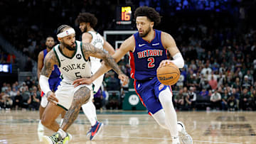 Detroit Pistons v Milwaukee Bucks
