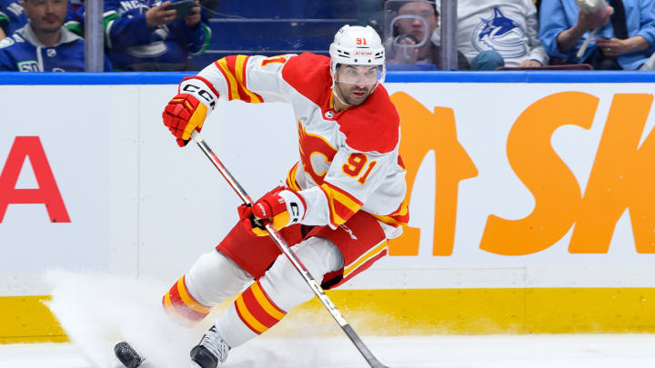 Calgary Flames centre Nazem Kadri could be a potential solution to the Toronto Maple Leafs depth issues down the middle.