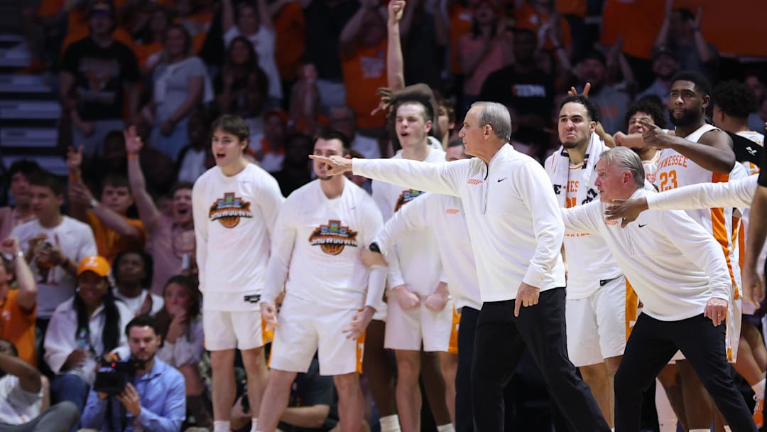 Mar 7, 2026; Knoxville, Tennessee, USA;  Tennessee Volunteers head coach Rick Barnes reacts to a play against the Vanderbilt Commodores during the second half at Thompson-Boling Arena at Food City Center. Mandatory Credit: Randy Sartin-Imagn Images