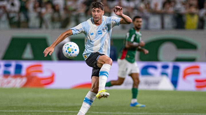 Nardoni foi titular diante do Palmeiras