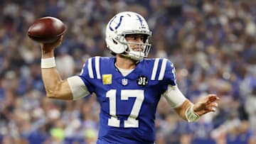 Tennessee Titans v Indianapolis Colts