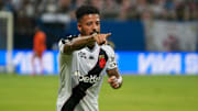 Paulinho é bem avaliado em São Januário