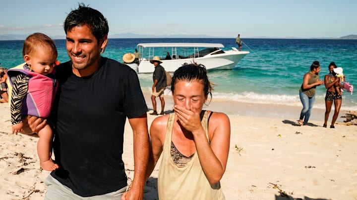 "The Full Circle" - Parvati Shallow and her loved ones on the Tenth episode of SURVIVOR: WINNERS AT WAR, airing Wednesday, April 15 (8:00-9:01 PM, ET/PT) on the CBS Television Network. Photo: Robert Voets/CBS Entertainment ©2020 CBS Broadcasting, Inc. All Rights Reserved