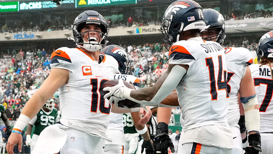 Denver Broncos v New York Jets