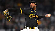 Aroldis Chapman no se ha visto mal con Pittsburgh 