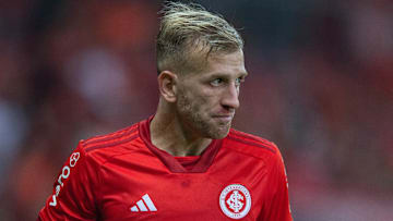 Pedro Henrique é titular no time colorado