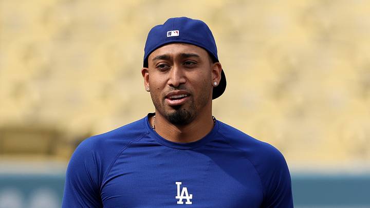 Cleveland Guardians v Los Angeles Dodgers