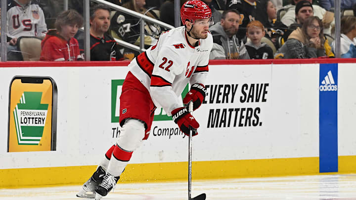 Carolina Hurricanes v Pittsburgh Penguins