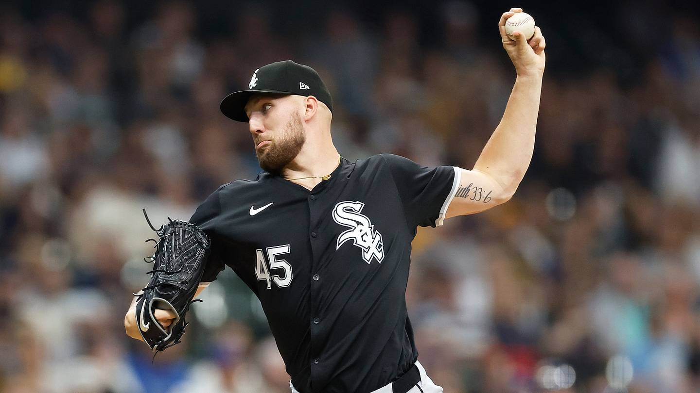Padres reportedly showing interest in dream starting pitching trade candidate - Vimarsana News