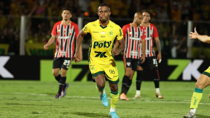 Último Mirassol x São Paulo terminou 3 a 0 para o time do Maião Último Mirassol x São Paulo terminou 3 a 0 para o time do Maião